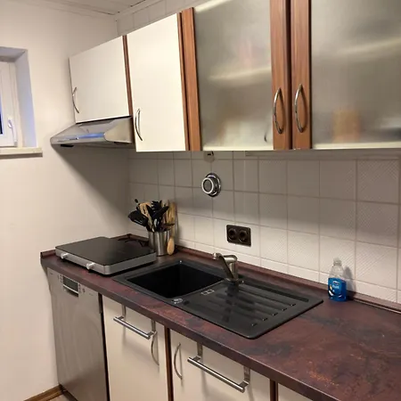 1 Bedroom דירה *